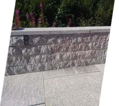 Hvit granittbenkeplate med subtile grå årer